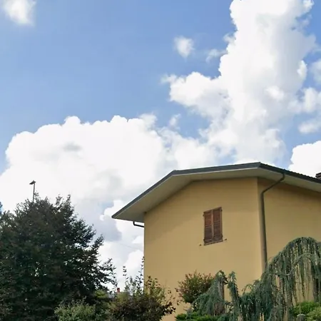 Sixbed Hostel